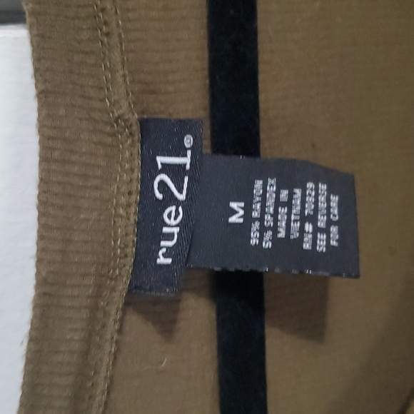 2/$5 Rue21 Longsleeve Top - Picture 2 of 5